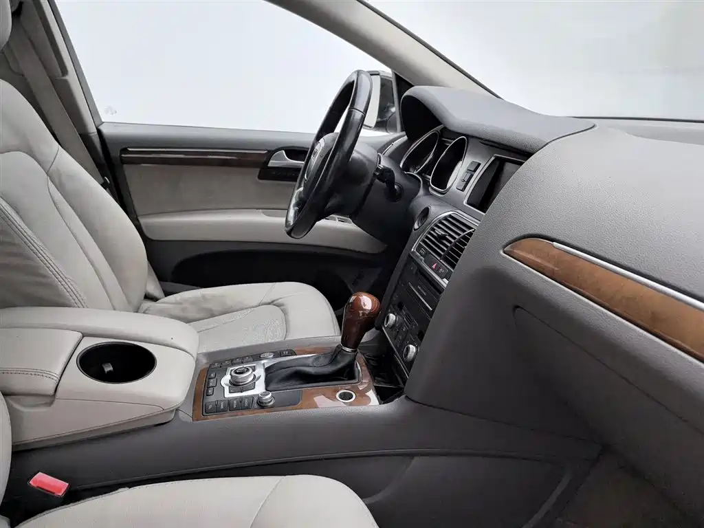 Audi Q7 2011 3.0 TFSI Comfort (200kW) фото 22