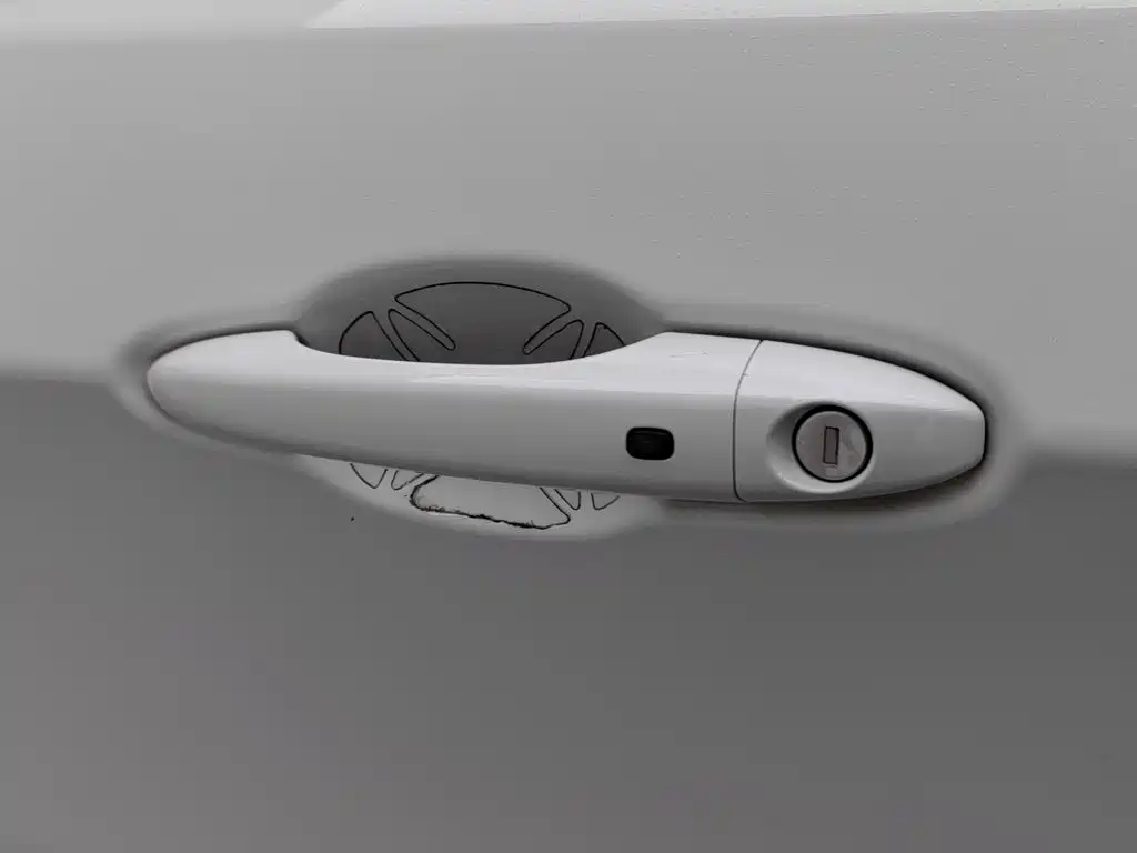 Photo 18 - Jeep Compass