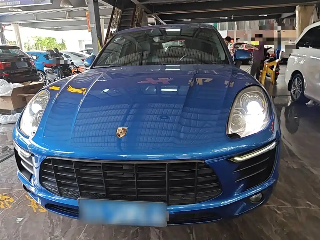 Porsche Macan 2016 Macan 2.0T фото 3