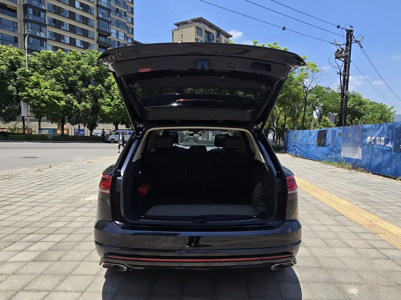 Volkswagen Touareg 2019 3.0TSI Sharp Edge Edition China VI фото 10
