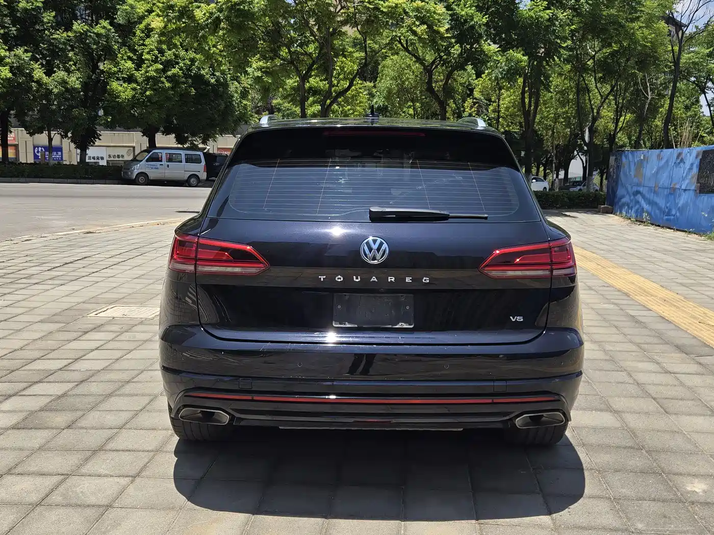 Volkswagen Touareg 2019 3.0TSI Sharp Edge Edition China VI фото 12