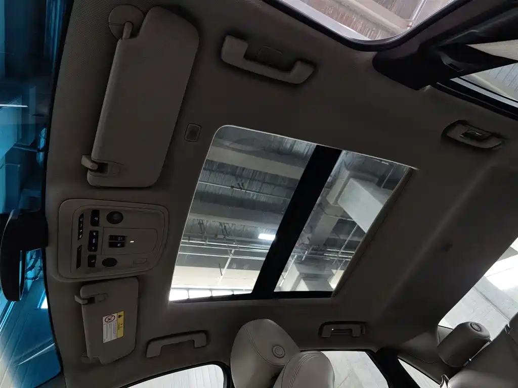 Cadillac XTS 2017 28T Technology фото 14
