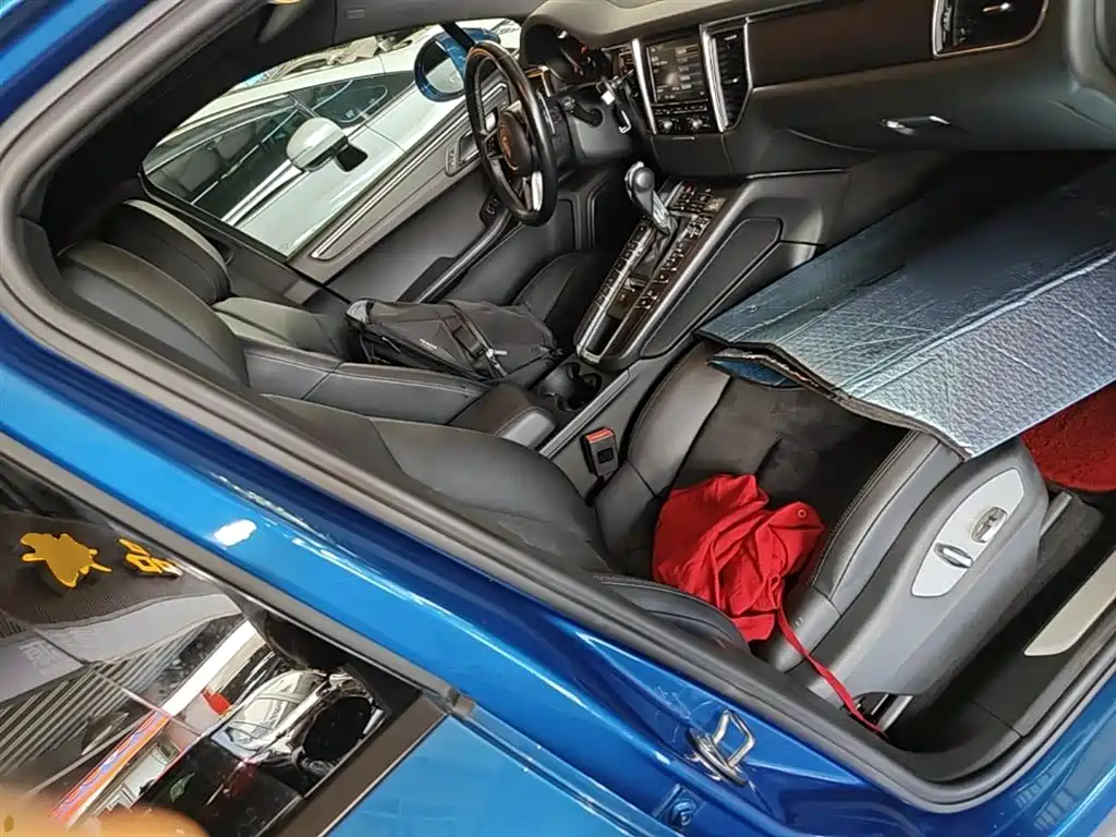 Porsche Macan 2016 Macan 2.0T фото 25
