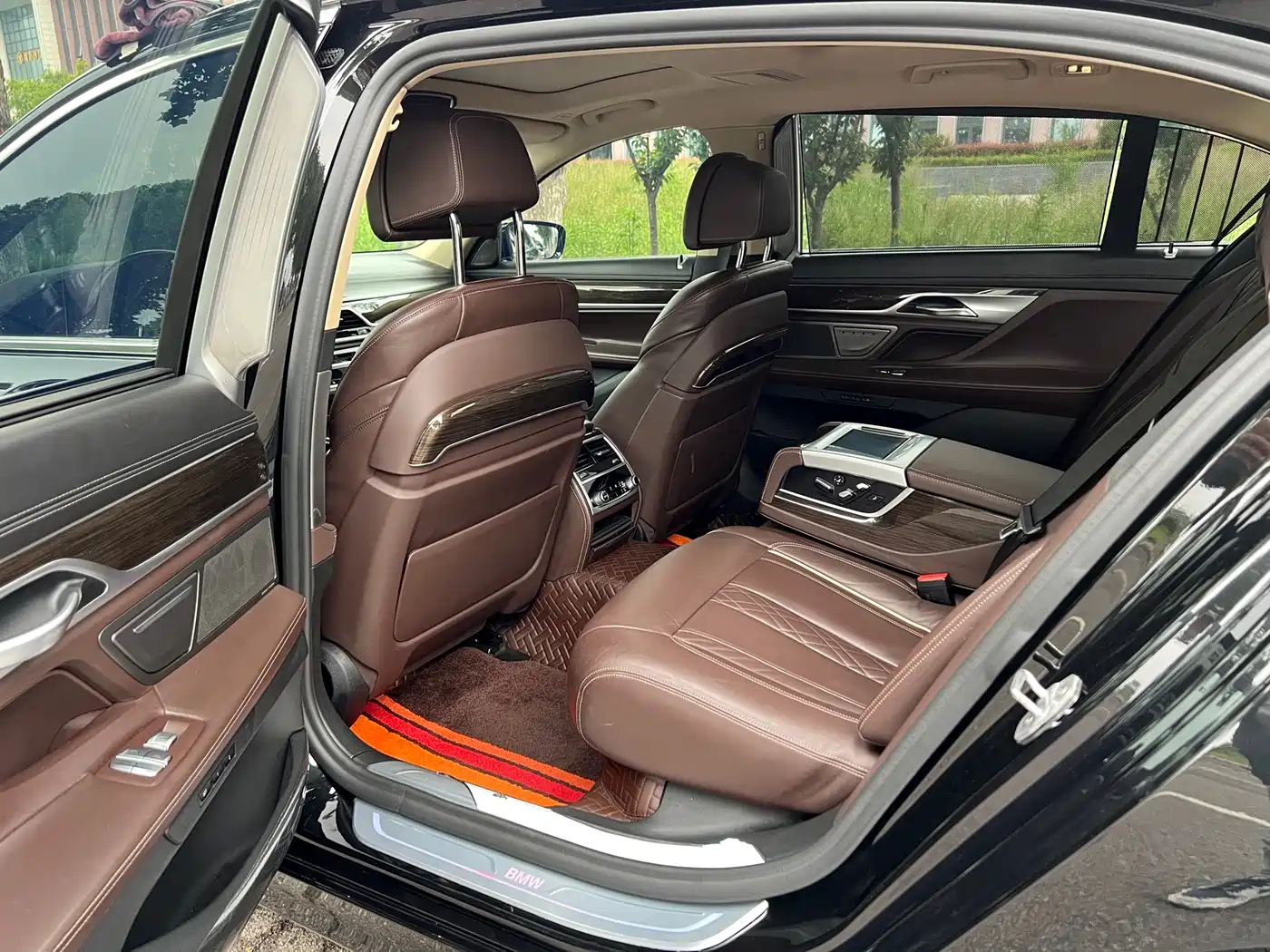 BMW 7 Series 2019 730Li Luxury Package фото 7