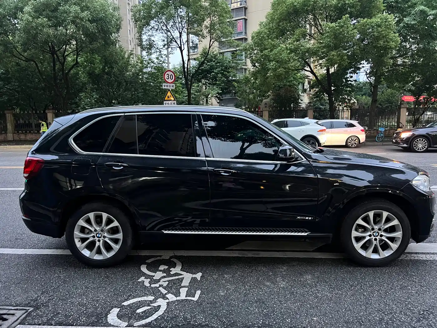 BMW X5 (Import) 2017 xDrive28i фото 7