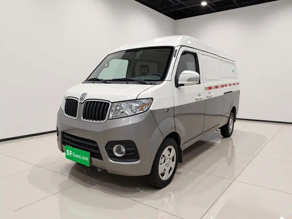 Jinbei New Hiace X30L 2021 2021 1.5L Fortune Non-AC Version Van China VI SWC15M
