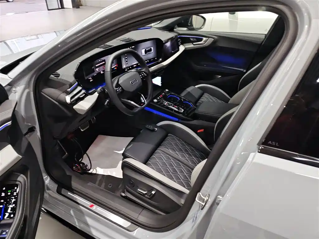 Audi A5L 2025 2.0T Sport Edition Plus фото 11