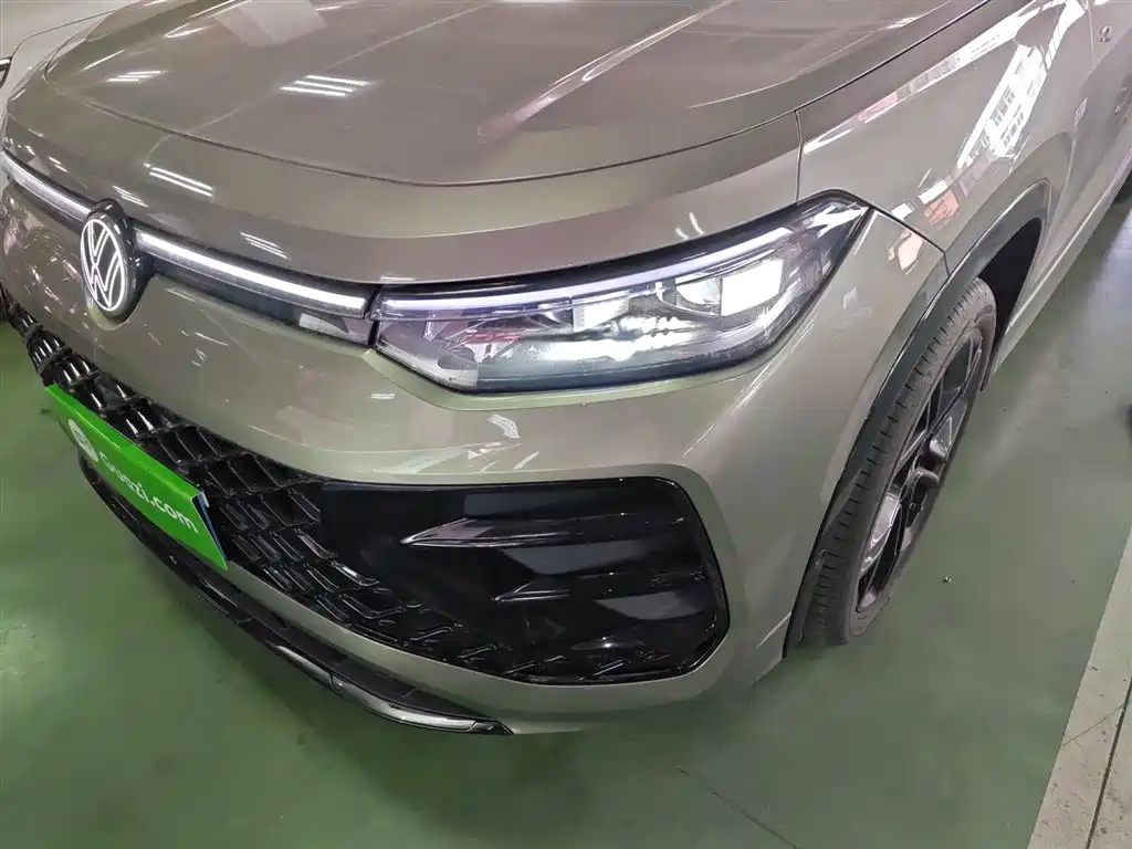 Volkswagen Tayron 2025 Model Tayron L 380TSI 4WD Luxury Easy Package фото 18