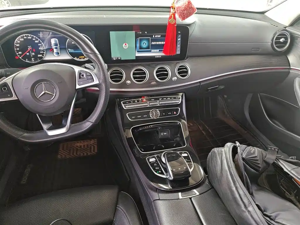 Mercedes-Benz E-Class 2016 E 200 L Sport Type фото 9