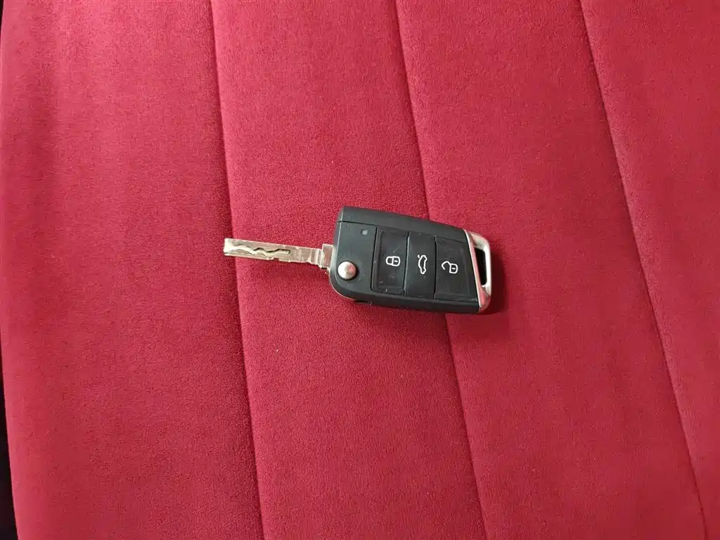 Volkswagen Lavida 2019 Lavida Start 1.5L Auto Trend (China VI) фото 9