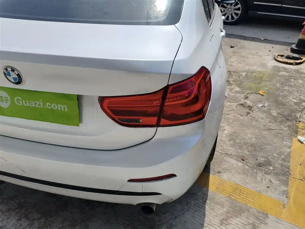 BMW 1 Series 2017 120i Design Package фото 8
