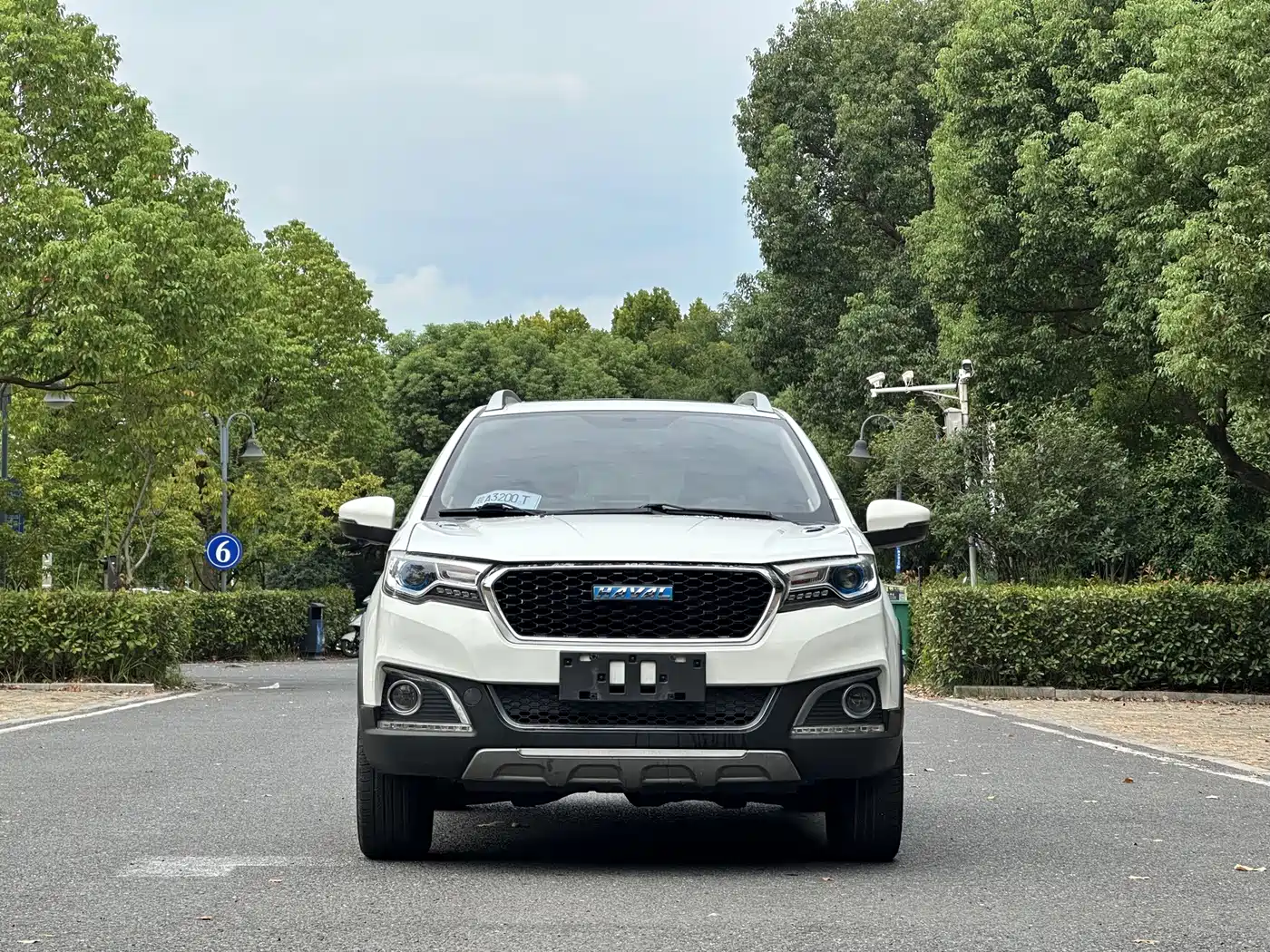 Haval H1 2016 2016 Facelift Blue Label 1.5L AMT Luxury