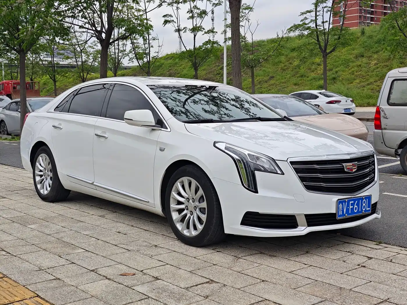 Cadillac XTS 2018 28T Technology фото 3