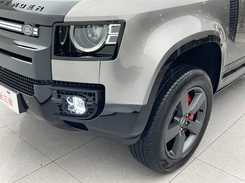 LAND ROVER GUARD