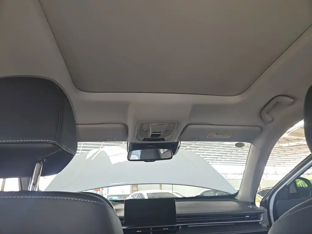 Photo 18 - Haval H6