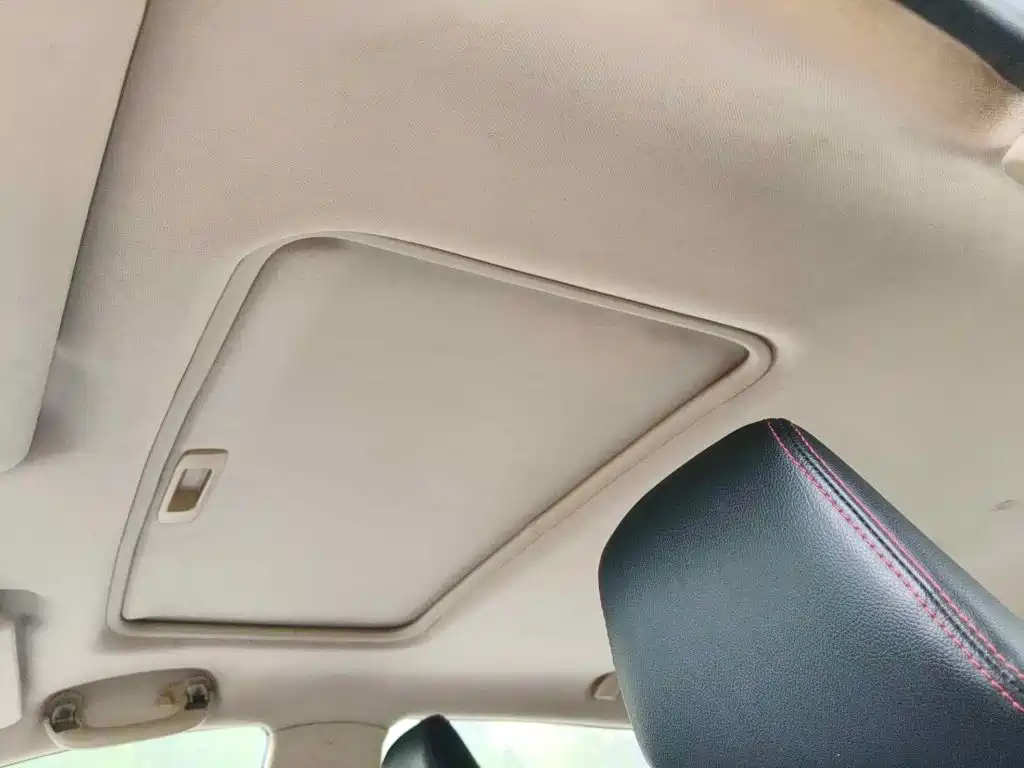Baojun 560 2015 2015 1.8L Manual Luxury