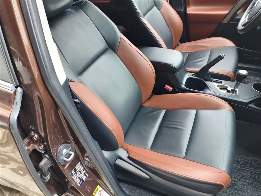 Toyota RAV4 Rongfang 2013 2.5L Auto 4WD Luxury фото 20