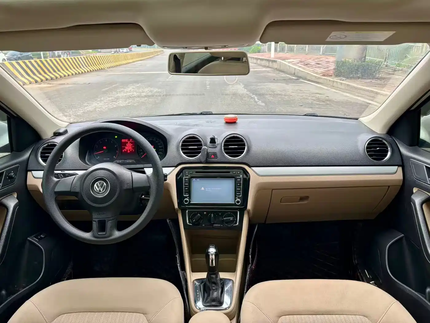 Volkswagen Jetta 2015 Value Edition 1.6L Automatic Comfort фото 5