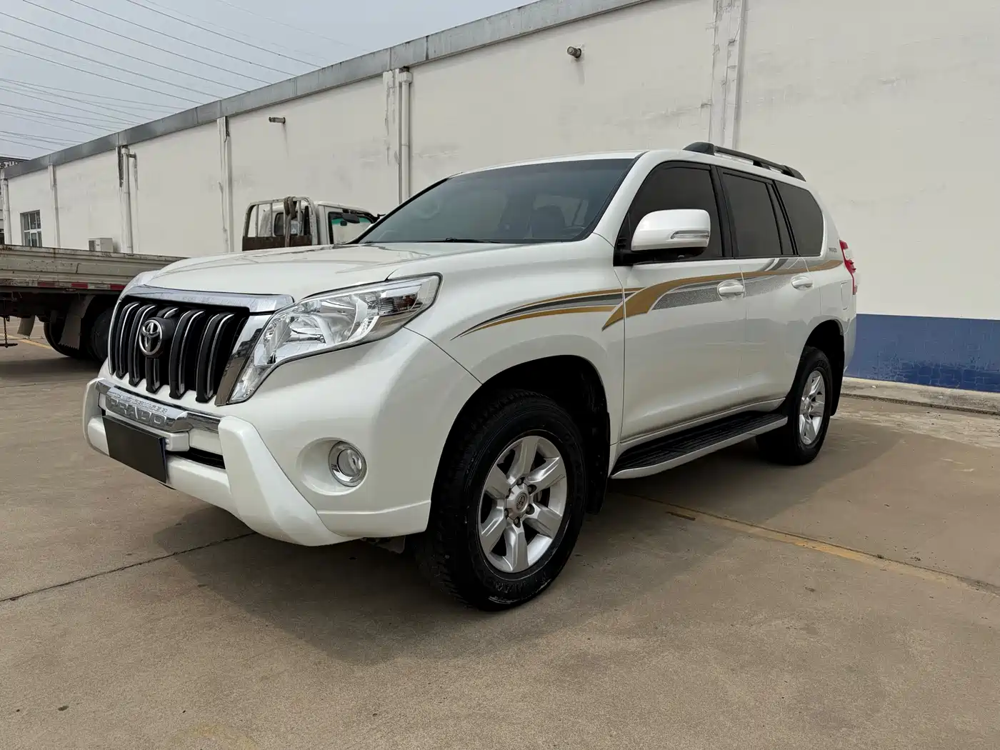 Toyota Prado 2016 2.7L Auto Standard Edition