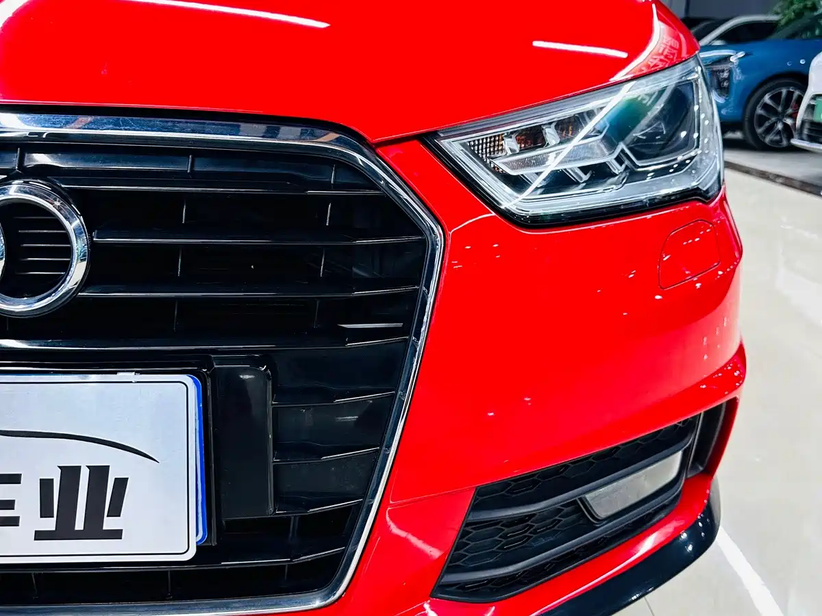 Photo 9 - Audi A1