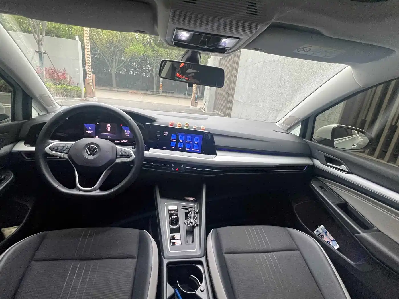 Volkswagen Golf 2023 280TSI DSG Pro фото 13
