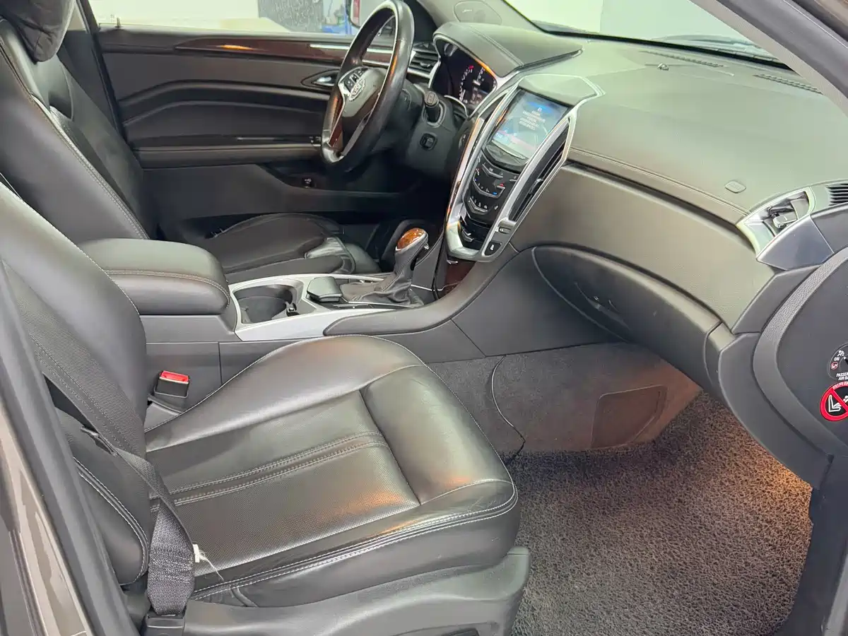 Cadillac SRX 2015 3.0L Elite фото 10