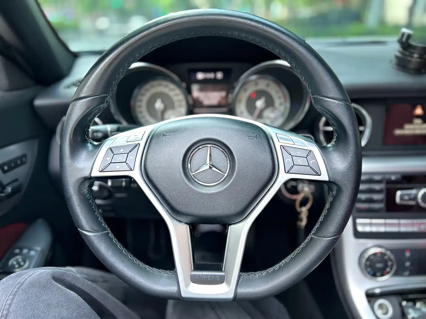 Mercedes-Benz SLK-Class 2011 SLK 200 Luxury Sport фото 12