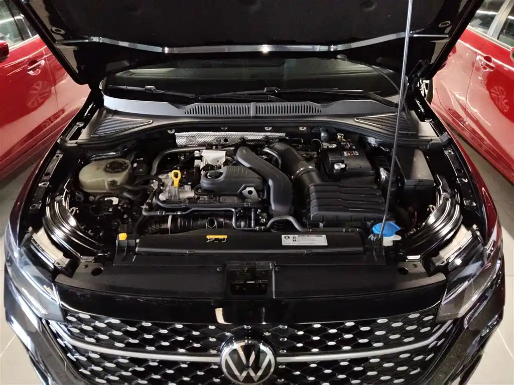 Volkswagen Lavida 2024 Model 300TSI DSG Starlight Full Comfort Edition фото 20