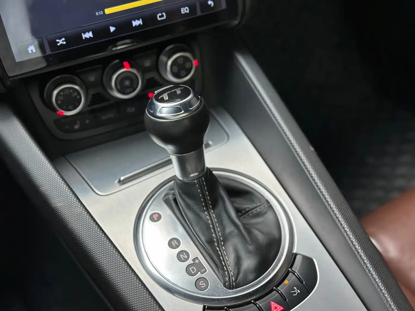 Audi TT 2012 2011 TT Coupe 2.0TFSI
