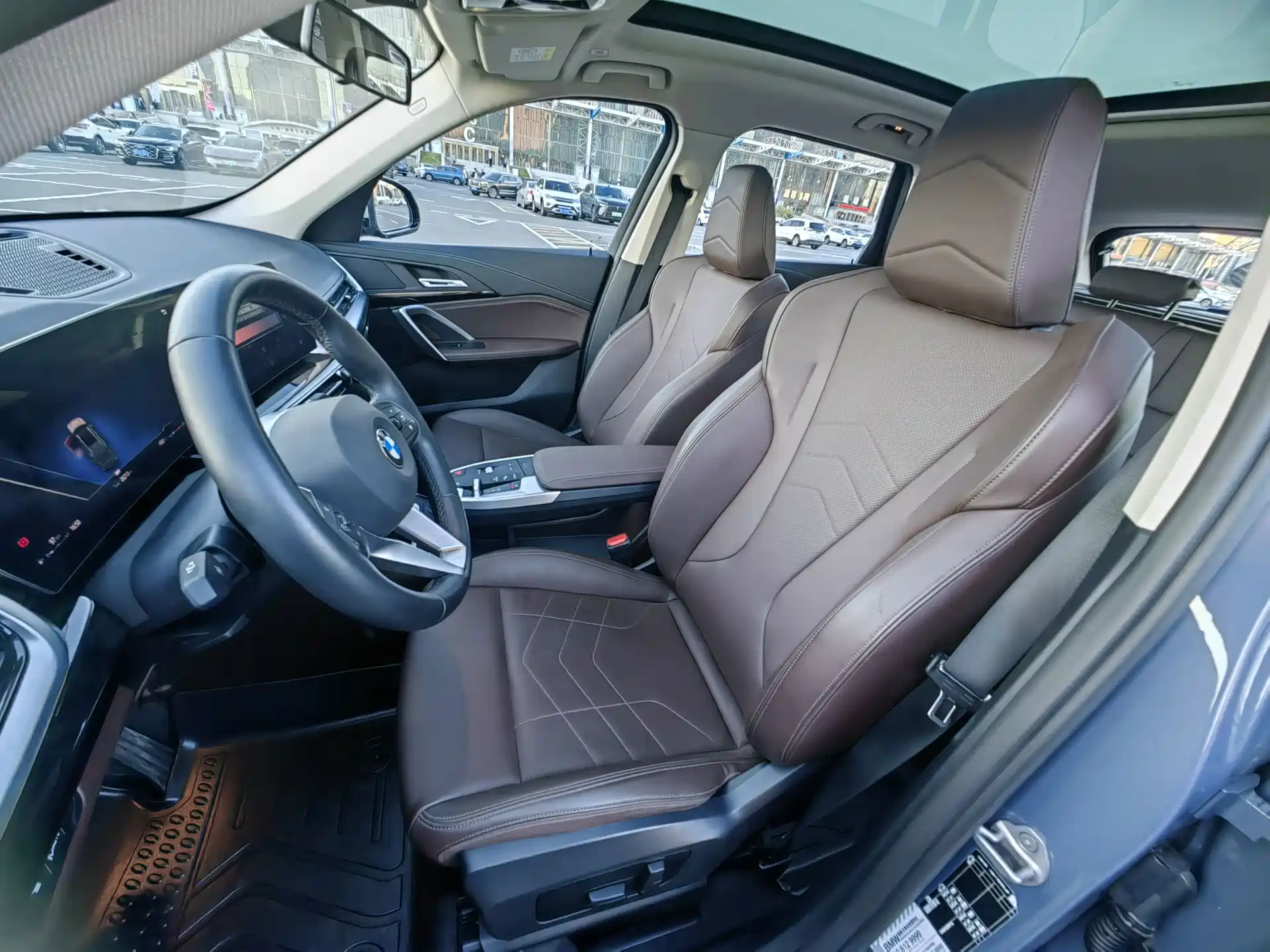Фото 18 - BMW X1