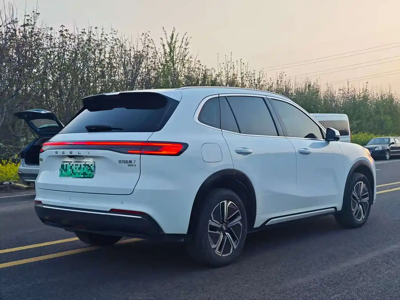 GEELY GALAXY GALAXY STARSHIP 7 EM I