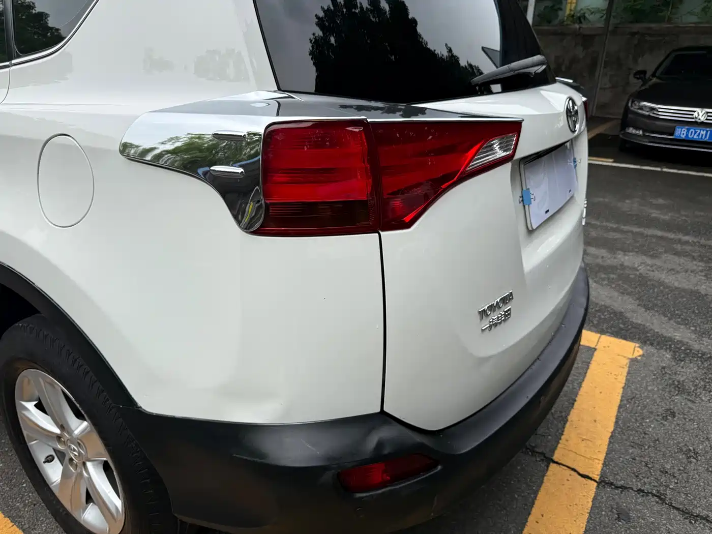 Toyota RAV4 Rongfang 2013 2.5L Auto 4WD Elite фото 18