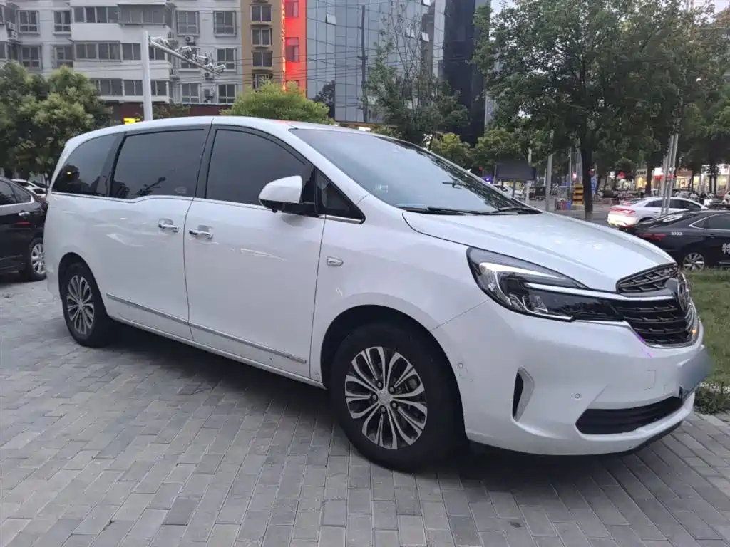 BUICK GL8