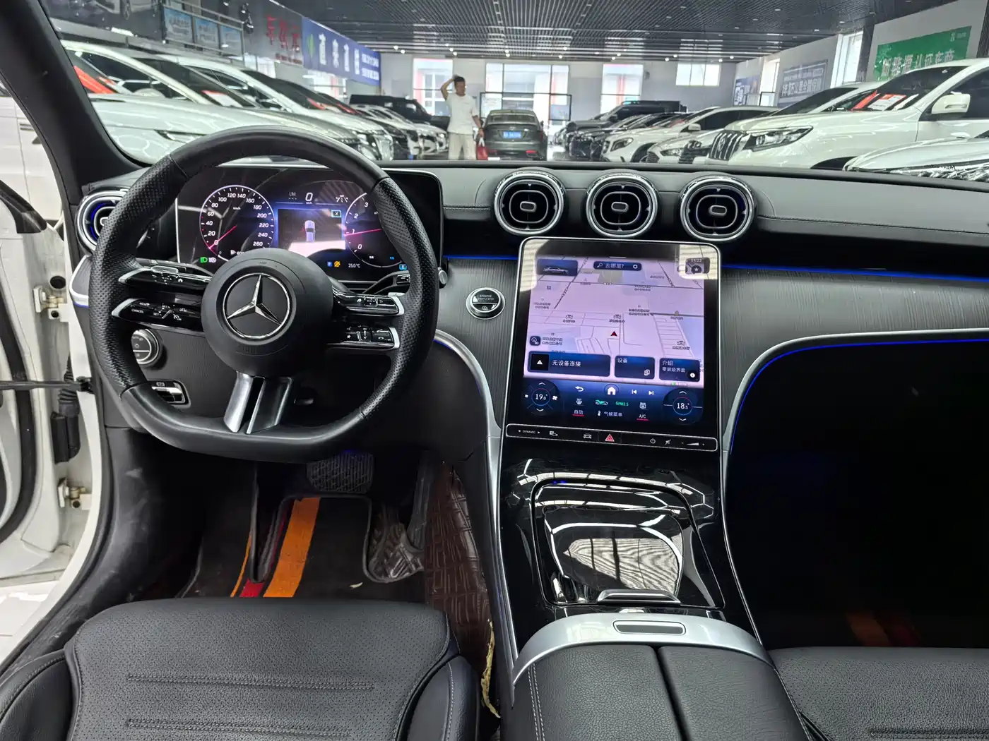 Mercedes-Benz C-Class 2024 Facelift C 200 L Sport фото 15