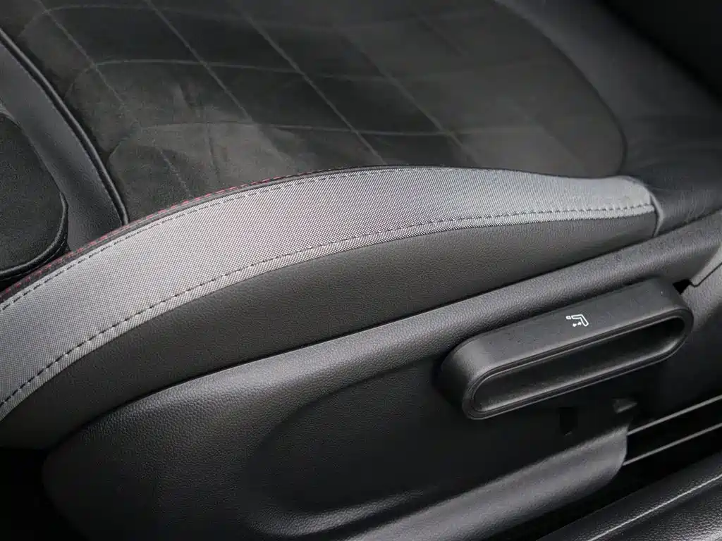 MINI JCW