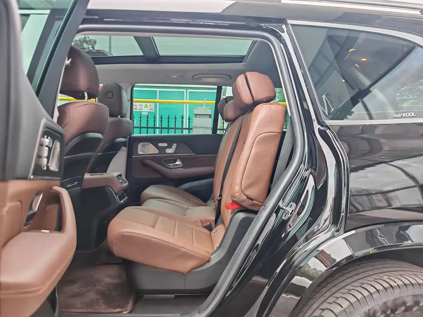 Mercedes-Benz GLS 2024 GLS 450 4MATIC Fashion Edition фото 8