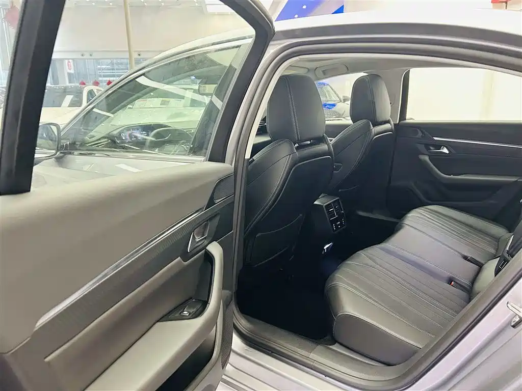 Peugeot 508 2023 508L 400THP Dynamic Flagship фото 23
