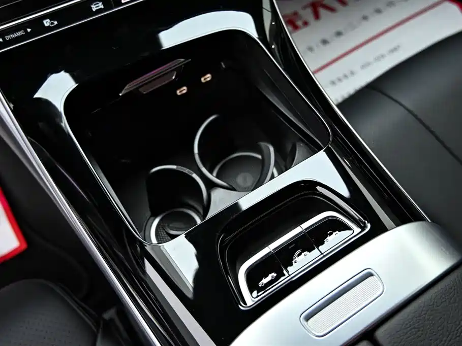 Mercedes-Benz CLE 2024 CLE 260 Convertible Coupe фото 20
