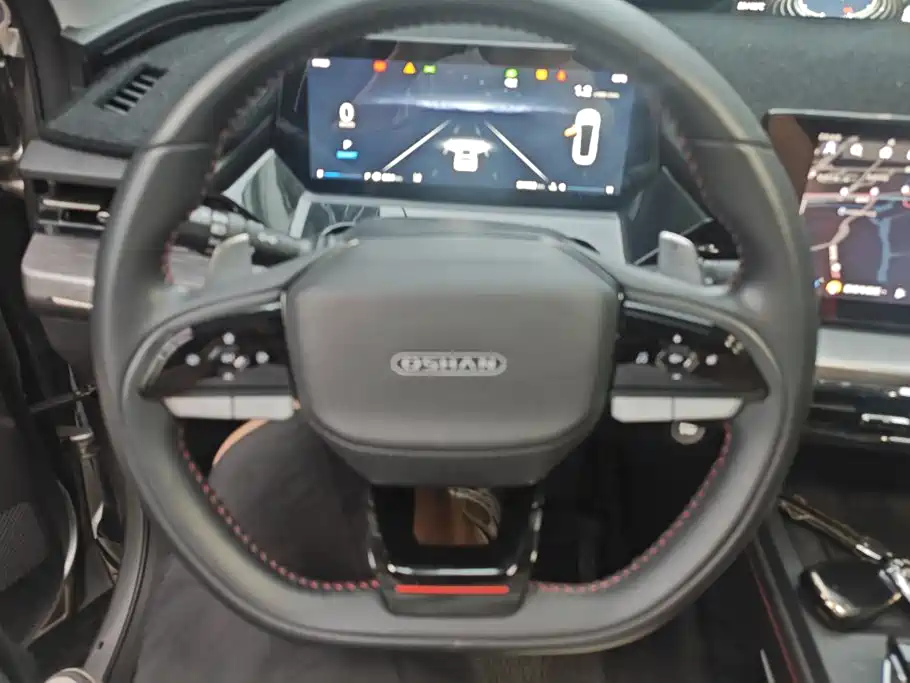 Changan Oshan Z6 2022 2022 Blue Whale 1.5T DCT Smart City Edition
