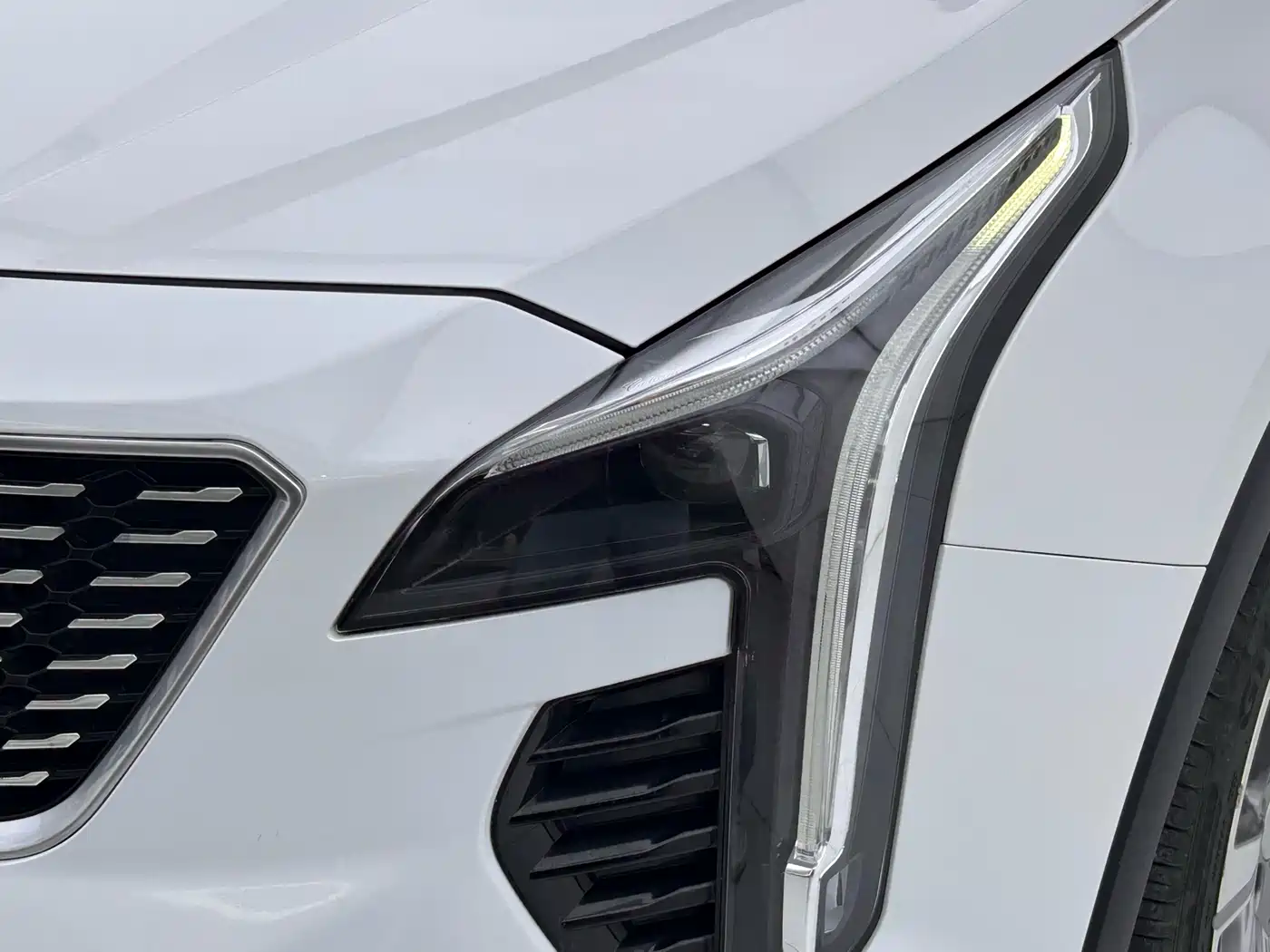 CADILLAC XT4