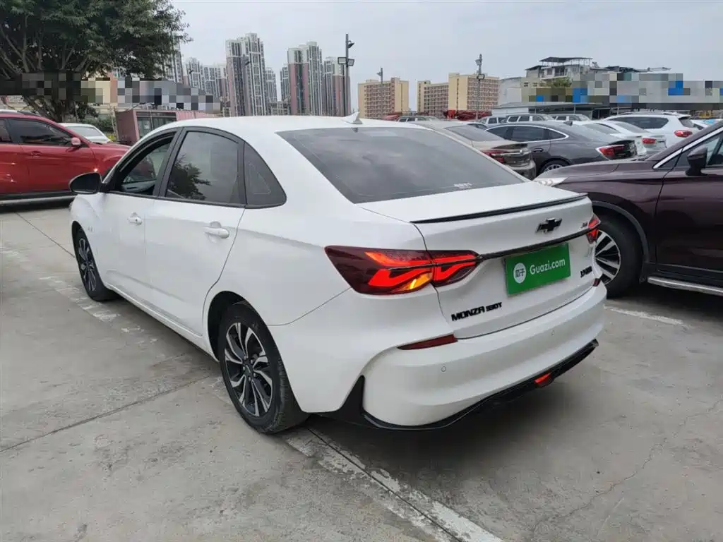 Chevrolet Monza 2022 Mild Hybrid RS 330T Automatic Comfort Edition фото 5