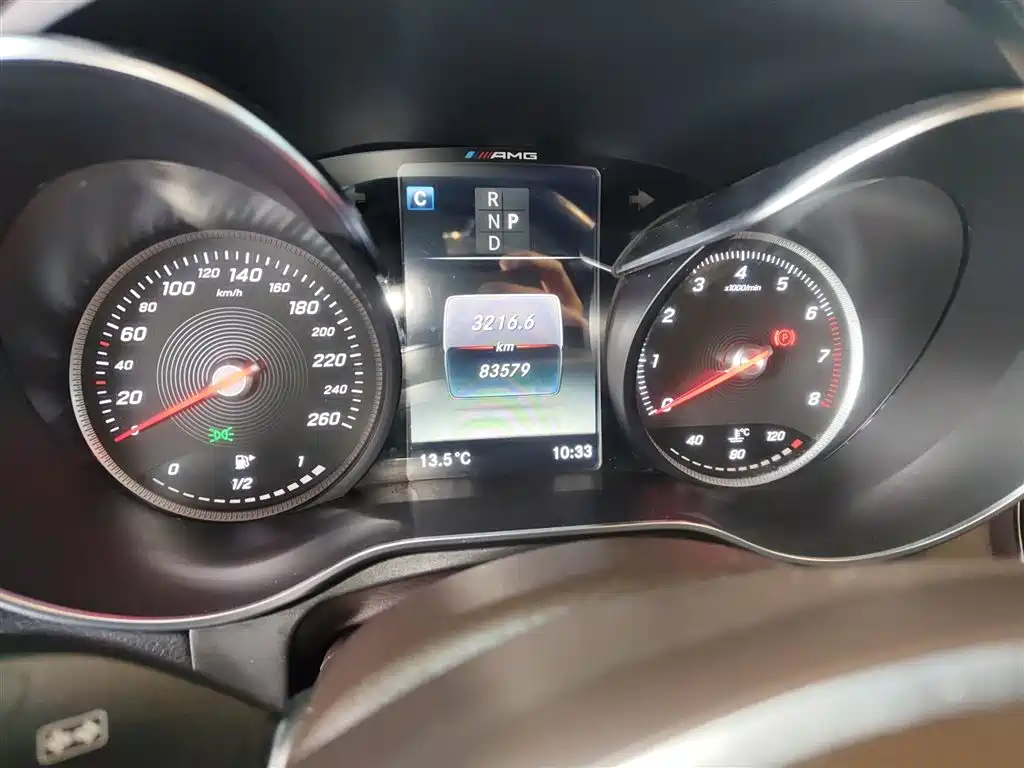 Mercedes-Benz GLC 2019 Facelift GLC 260 L 4MATIC Luxury фото 12