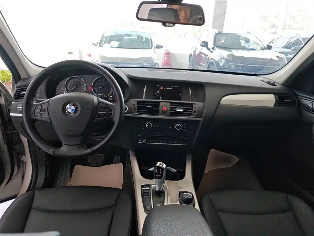 BMW X3 (Import) 2016 sDrive20i фото 10