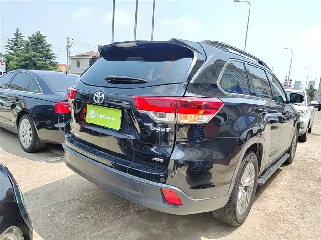 Toyota Highlander 2018 2.0T 4WD Elite 7-seater China VI фото 7