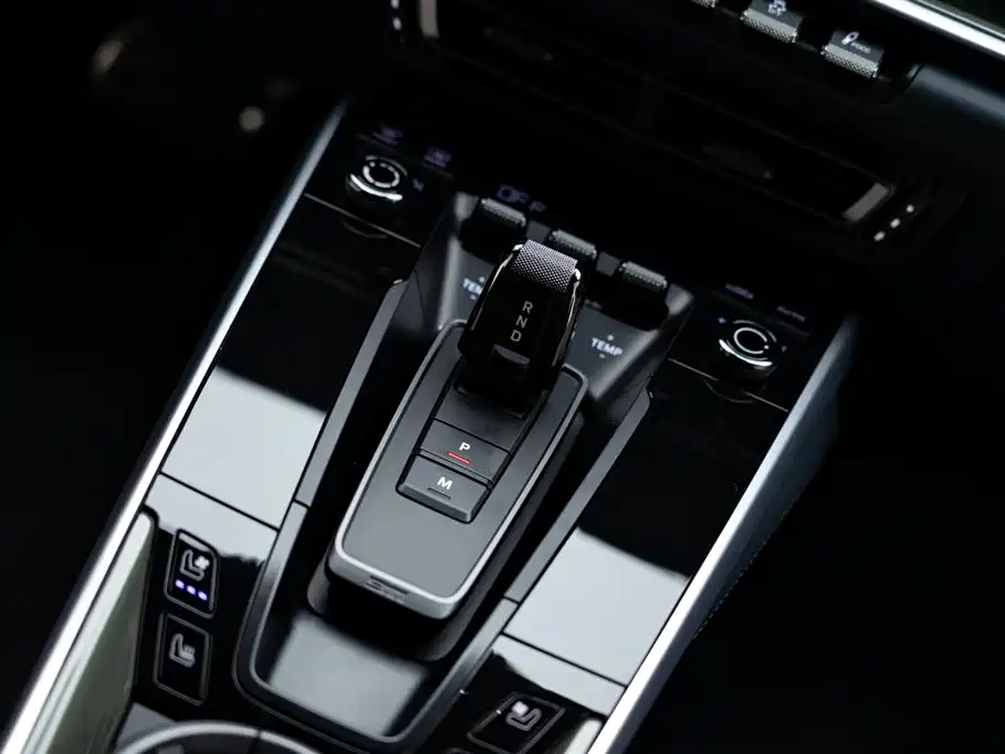 Porsche 911 2022 Turbo S 3.7T фото 24