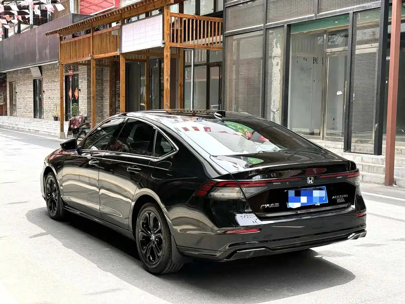 Honda Accord 2025 Sport Series 260TURBO Luxury Edition фото 4