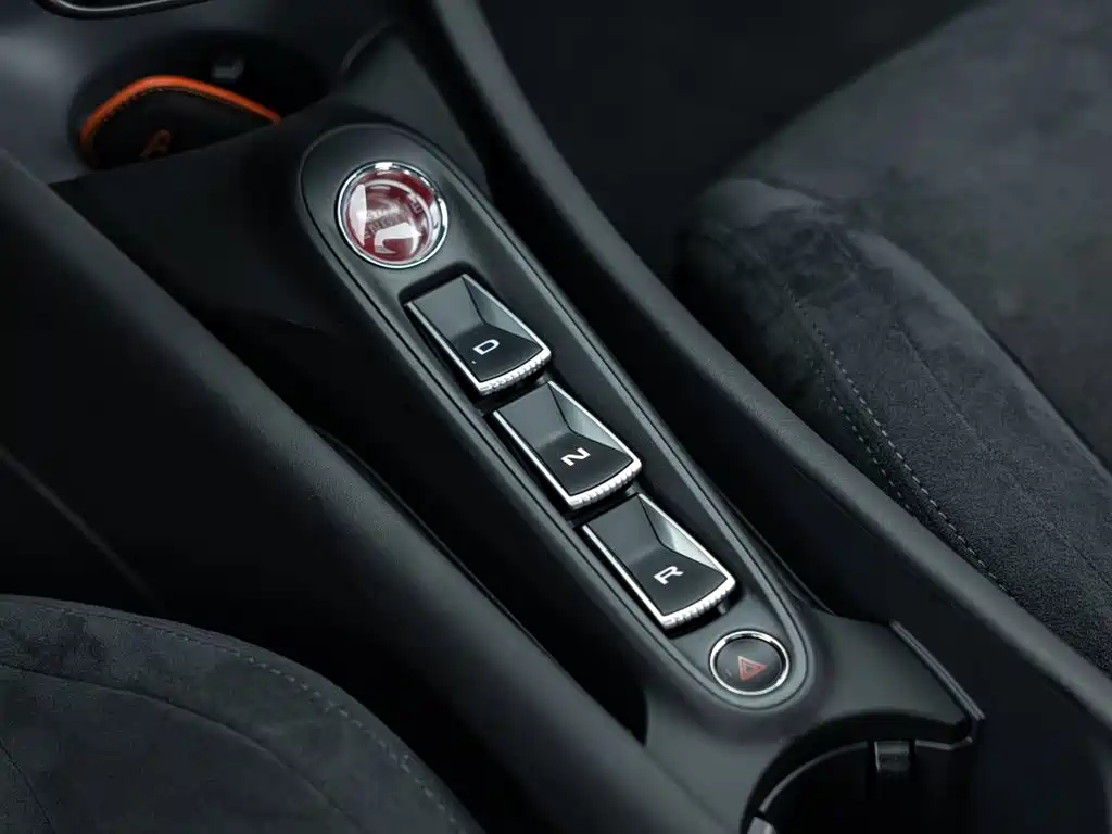 McLaren Artura 2023 3.0T Hybrid Standard фото 14