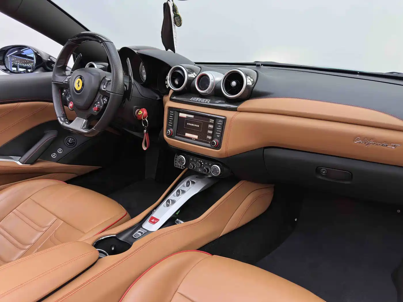 Ferrari California T 2016 2015 3.9T Standard