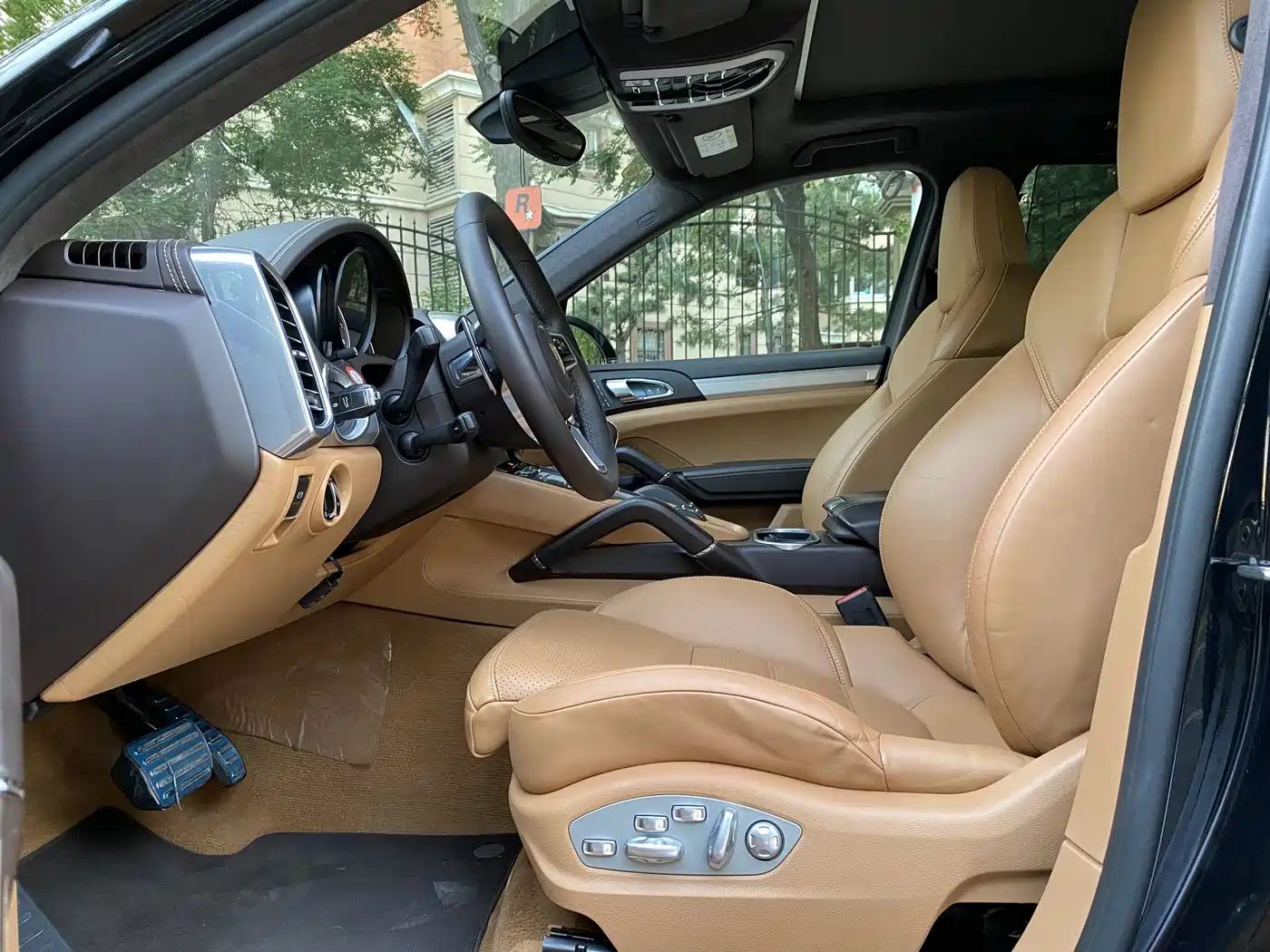 Porsche Cayenne 2015 Cayenne Turbo 4.8T фото 14