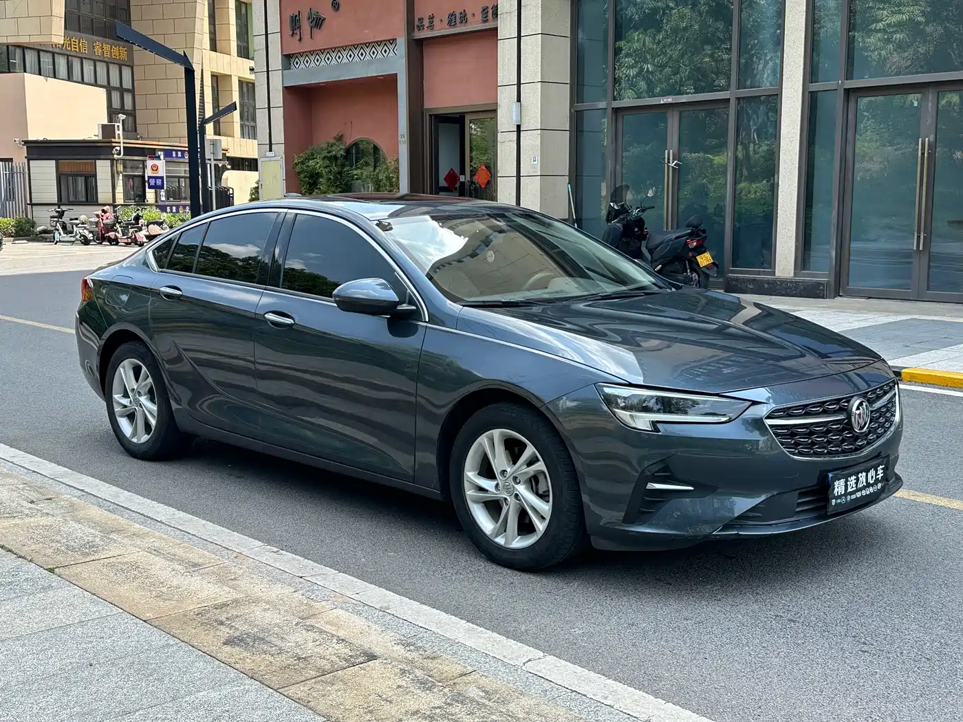 BUICK REGAL